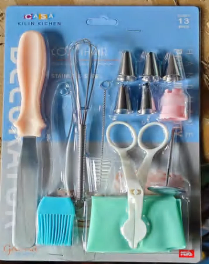 Kit Confeitaria com Bicos e Pincel