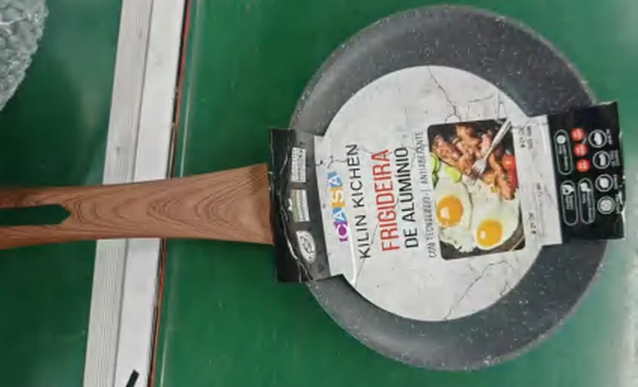 Frigideira Antiaderente 28cm Estilo Fundido