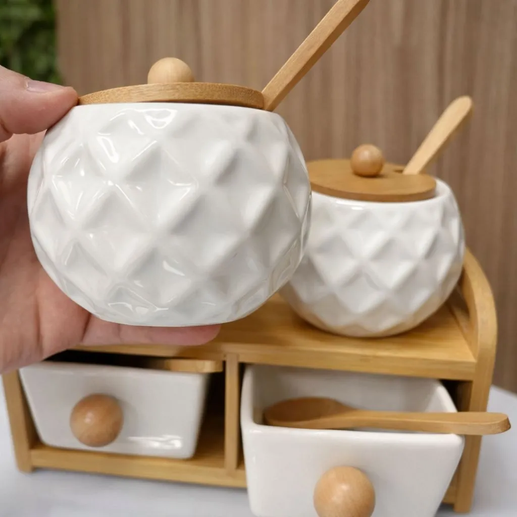 Kit Porta Tempero Em Cerâmica Com Suporte De Bambu