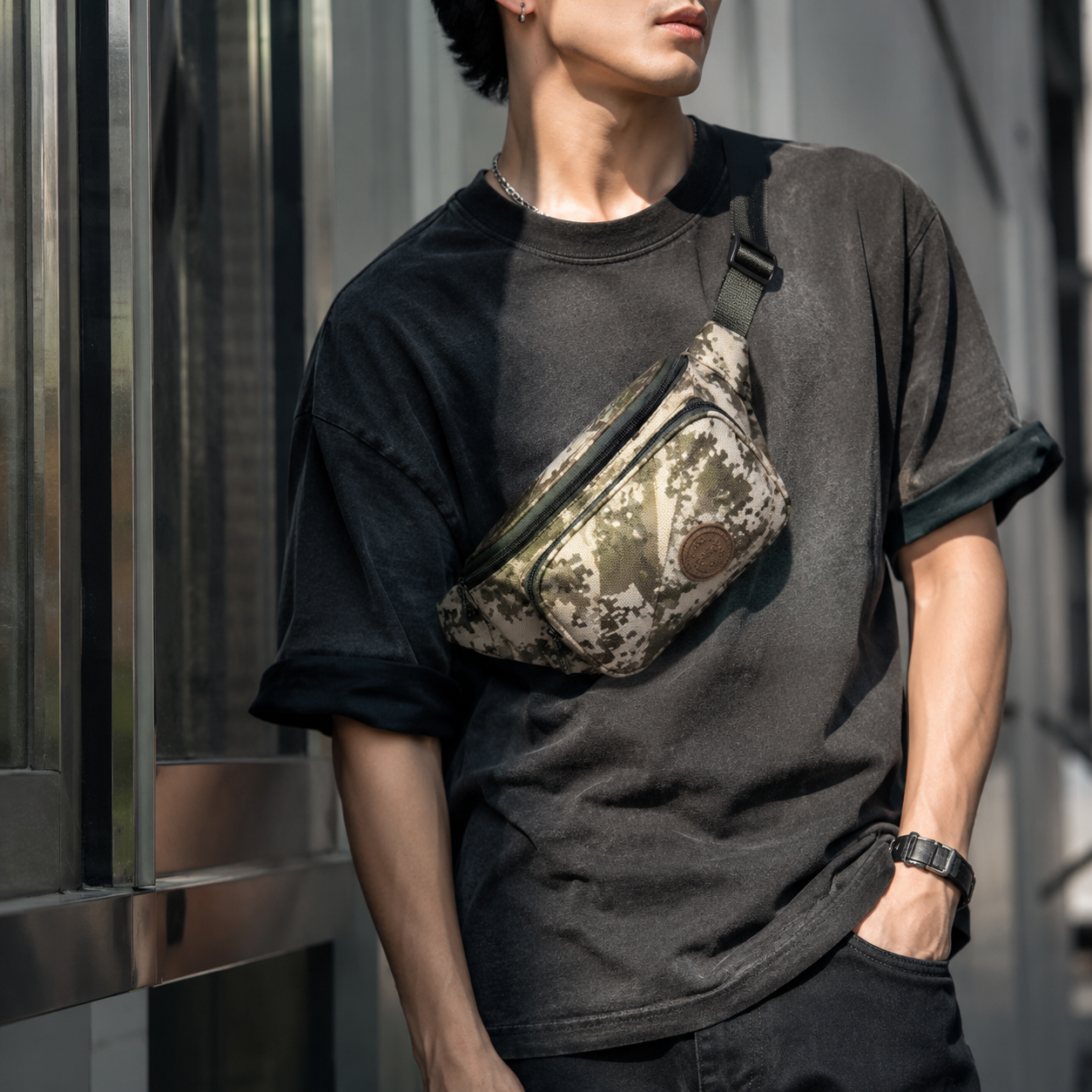 Pochete Camuflada Militar – Modelo QZ-900