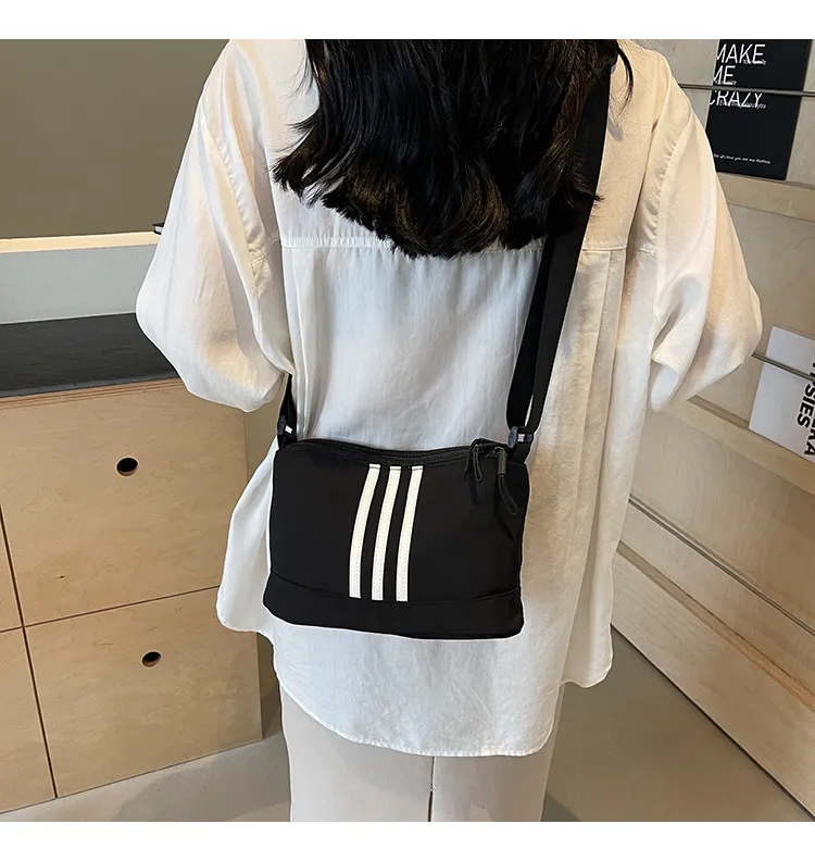 Bolsa Transversal Esportiva Unissex com Alça Ajustável – 2 Tamanhos