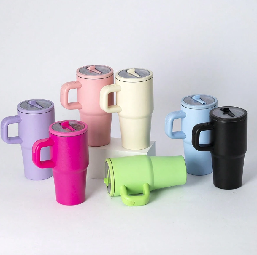 Copo Térmico com Alça e Canudo 500ml